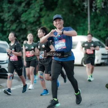 Runner Photo 3913264