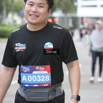 Runner Photo 3913272