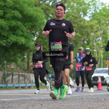 Runner Photo 3913299
