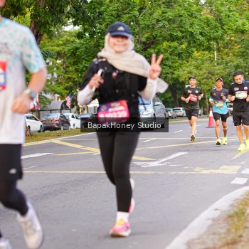 Runner Photo 3913321