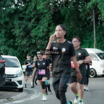 Runner Photo 3913332