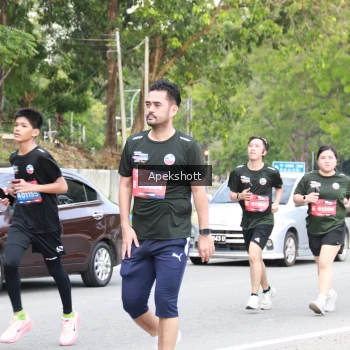 Runner Photo 3913354