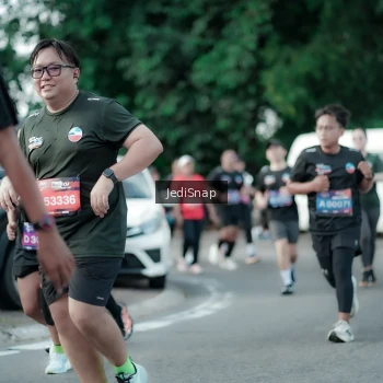 Runner Photo 3913368