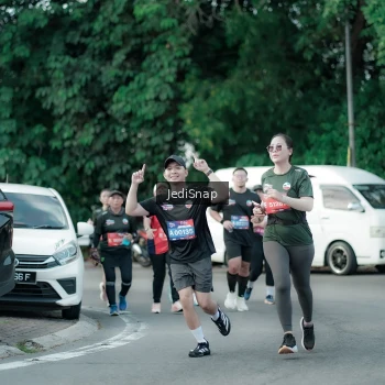 Runner Photo 3913397