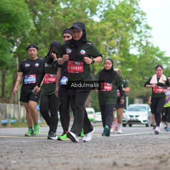 Runner Photo 3913495