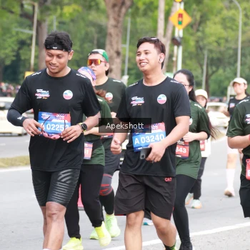 Runner Photo 3913544