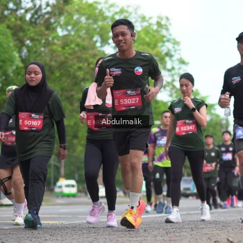 Runner Photo 3913555