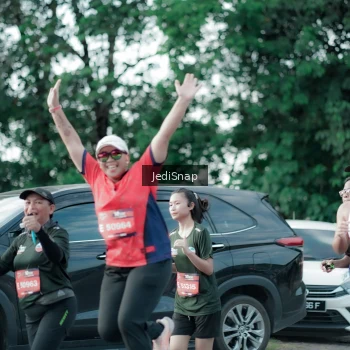 Runner Photo 3913599
