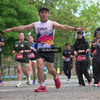 Runner Photo 3913610