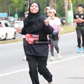 Runner Photo 3913617