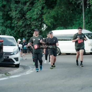 Runner Photo 3913622