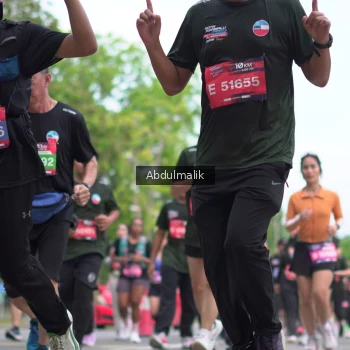 Runner Photo 3913675
