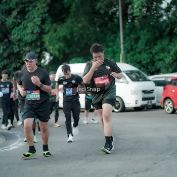 Runner Photo 3913729