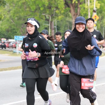 Runner Photo 3913765