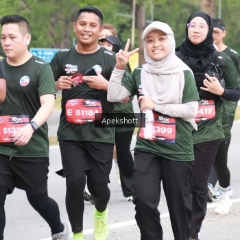 Runner Photo 3913772