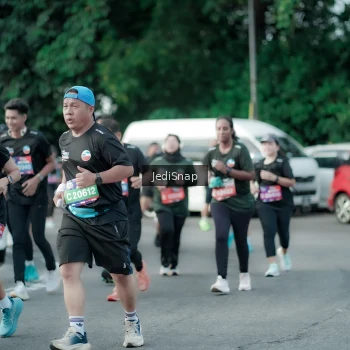 Runner Photo 3913850