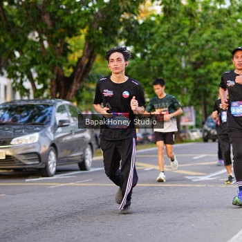 Runner Photo 3913854