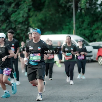 Runner Photo 3913862