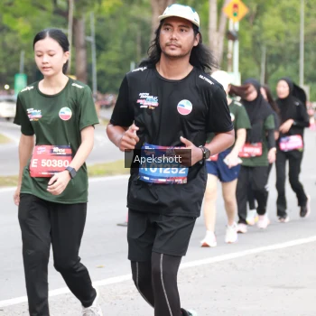 Runner Photo 3913867