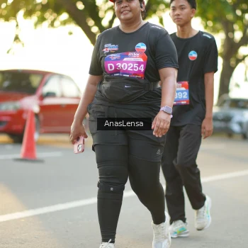 Runner Photo 3913875