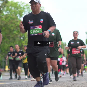 Runner Photo 3913891