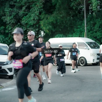 Runner Photo 3913912