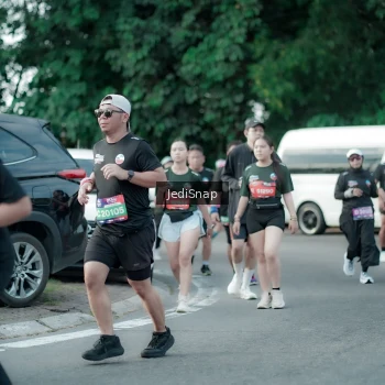 Runner Photo 3913954