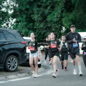 Runner Photo 3913977