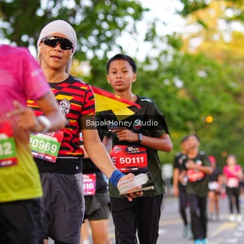 Runner Photo 3914101