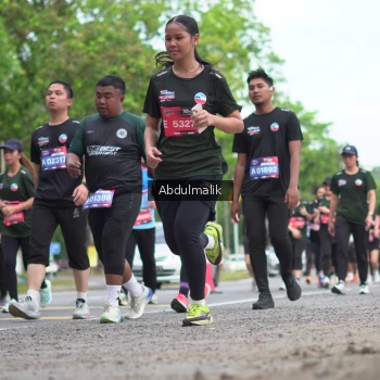 Runner Photo 3914156