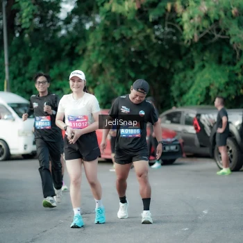Runner Photo 3914190