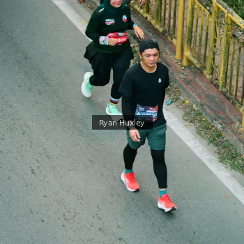 Runner Photo 3914273