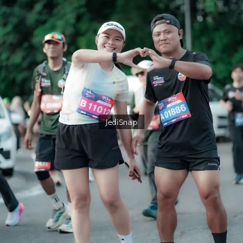 Runner Photo 3914335
