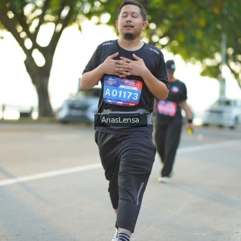 Runner Photo 3914360