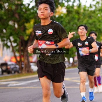 Runner Photo 3914390