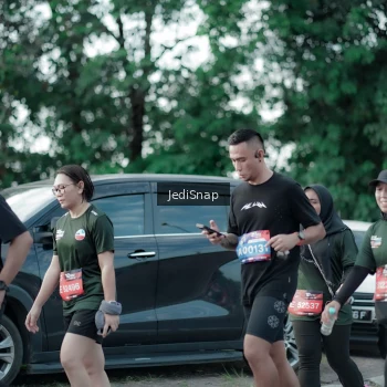 Runner Photo 3914433