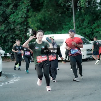 Runner Photo 3914486