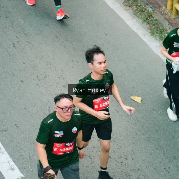 Runner Photo 3914490