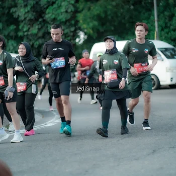 Runner Photo 3914499