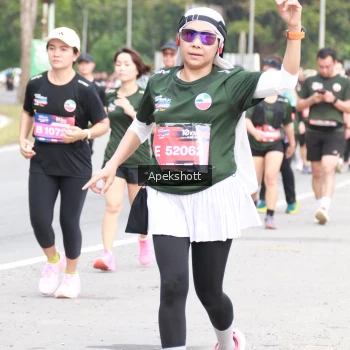 Runner Photo 3914578