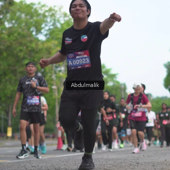 Runner Photo 3914593