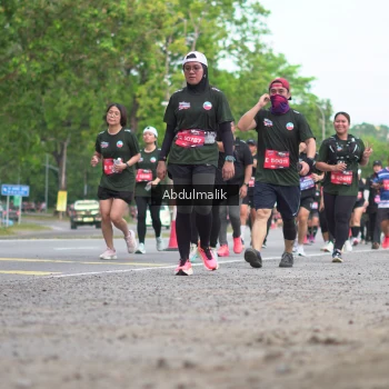 Runner Photo 3914654