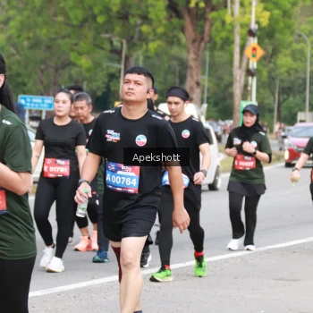 Runner Photo 3914660