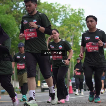 Runner Photo 3914662