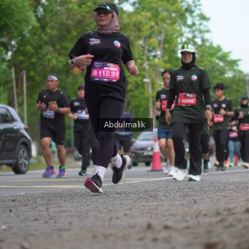 Runner Photo 3914663