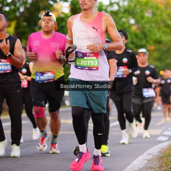 Runner Photo 3914673