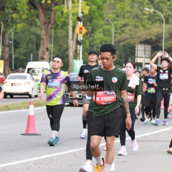 Runner Photo 3914675