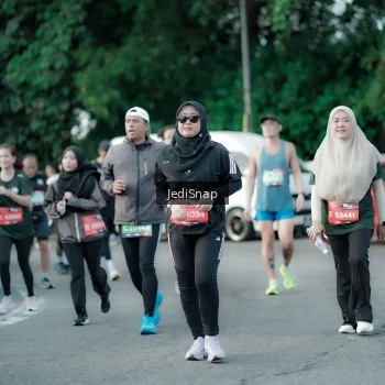 Runner Photo 3914693