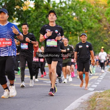 Runner Photo 3914694