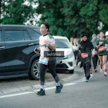 Runner Photo 3914840